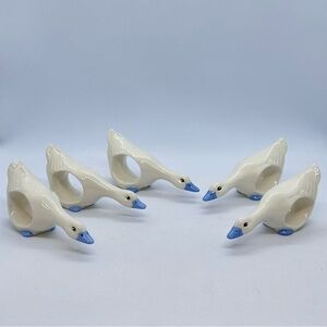 Lot/5 VTG Ceramic White Duck Goose Napkin Rings Blue Bill &Feet Grandmacore READ